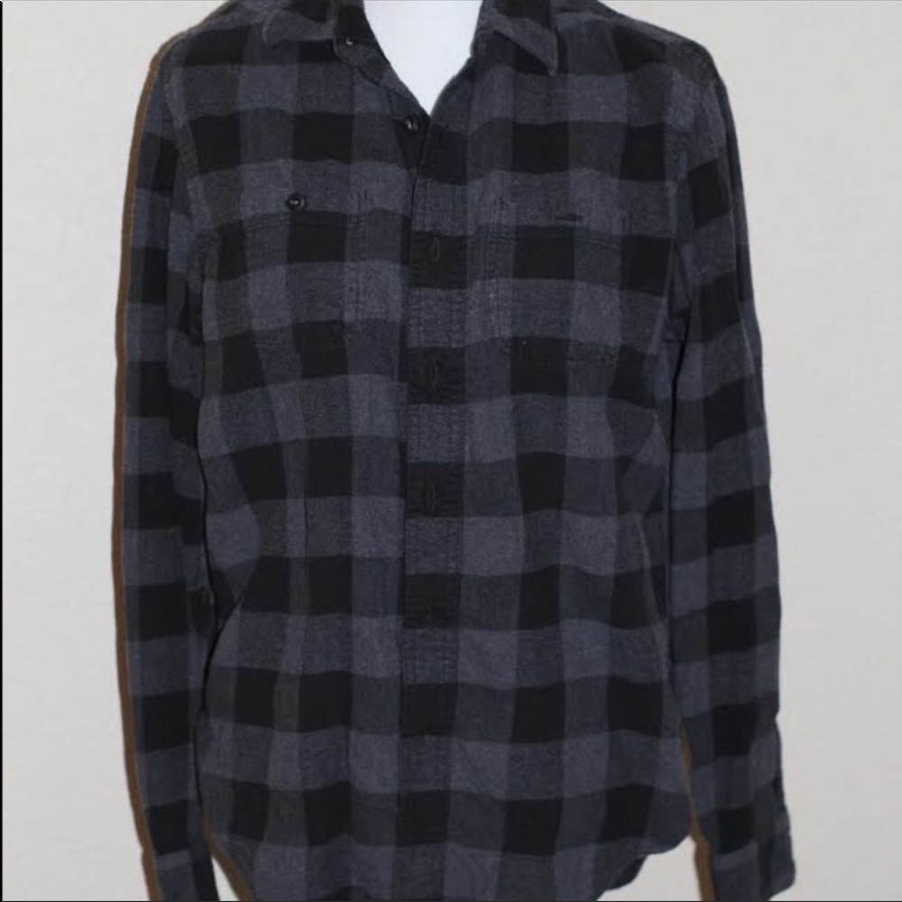 Heritage brand men’s button down
